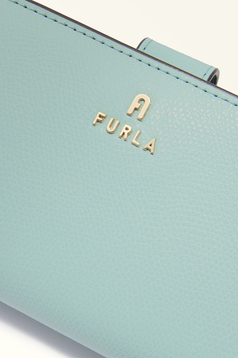WP00314 FURLA CAMELIA M COMPACT WALLET