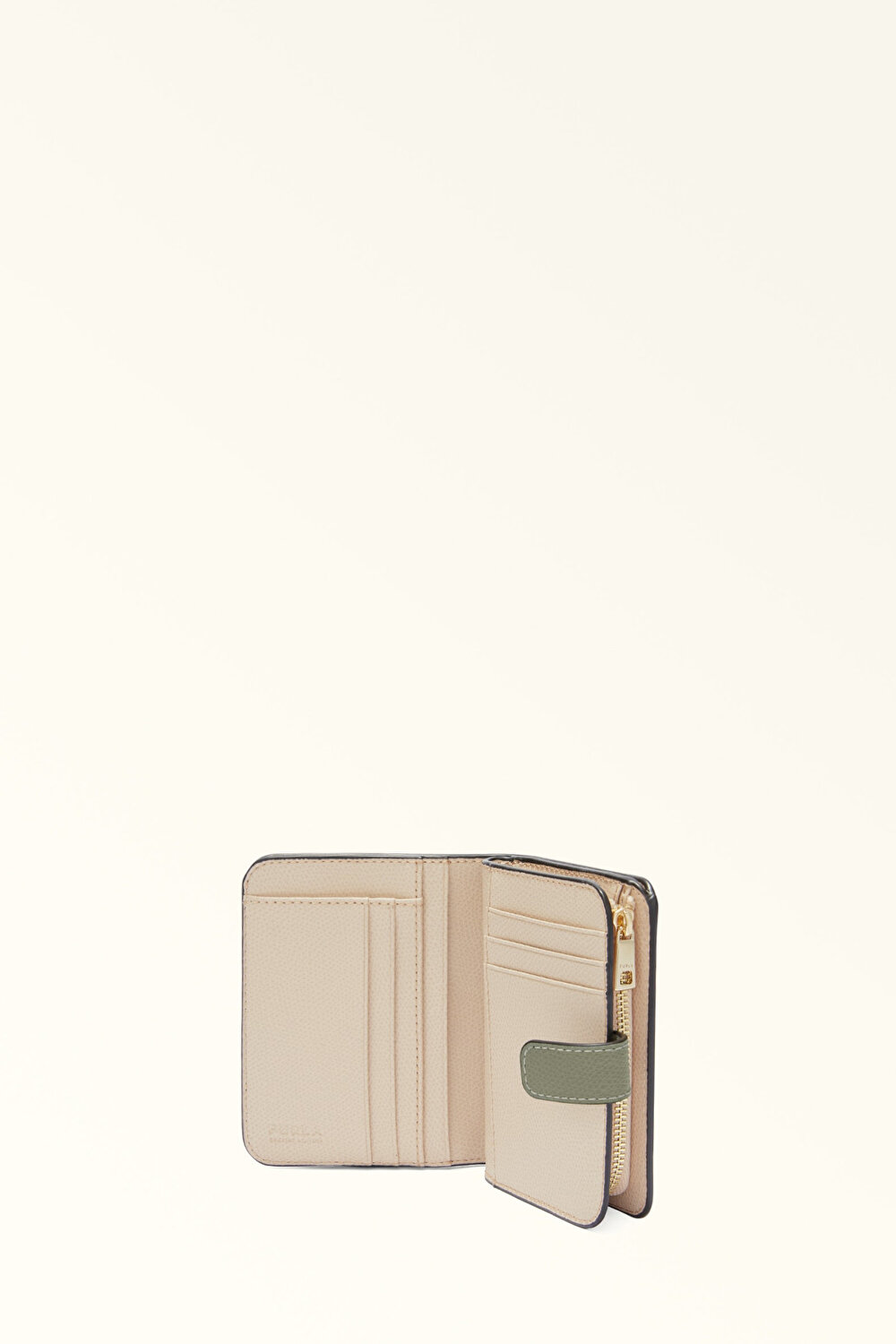 WP00315 FURLA CAMELIA S COMPACT WALLET