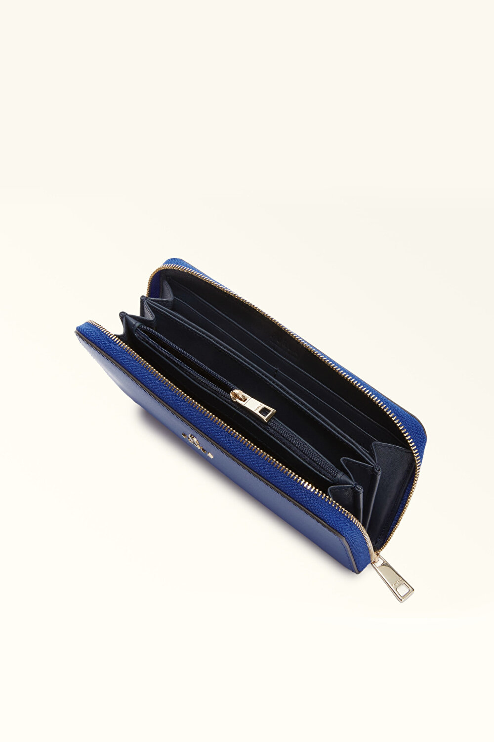 WP00322 FURLA CAMELIA XL ZIP AROUND