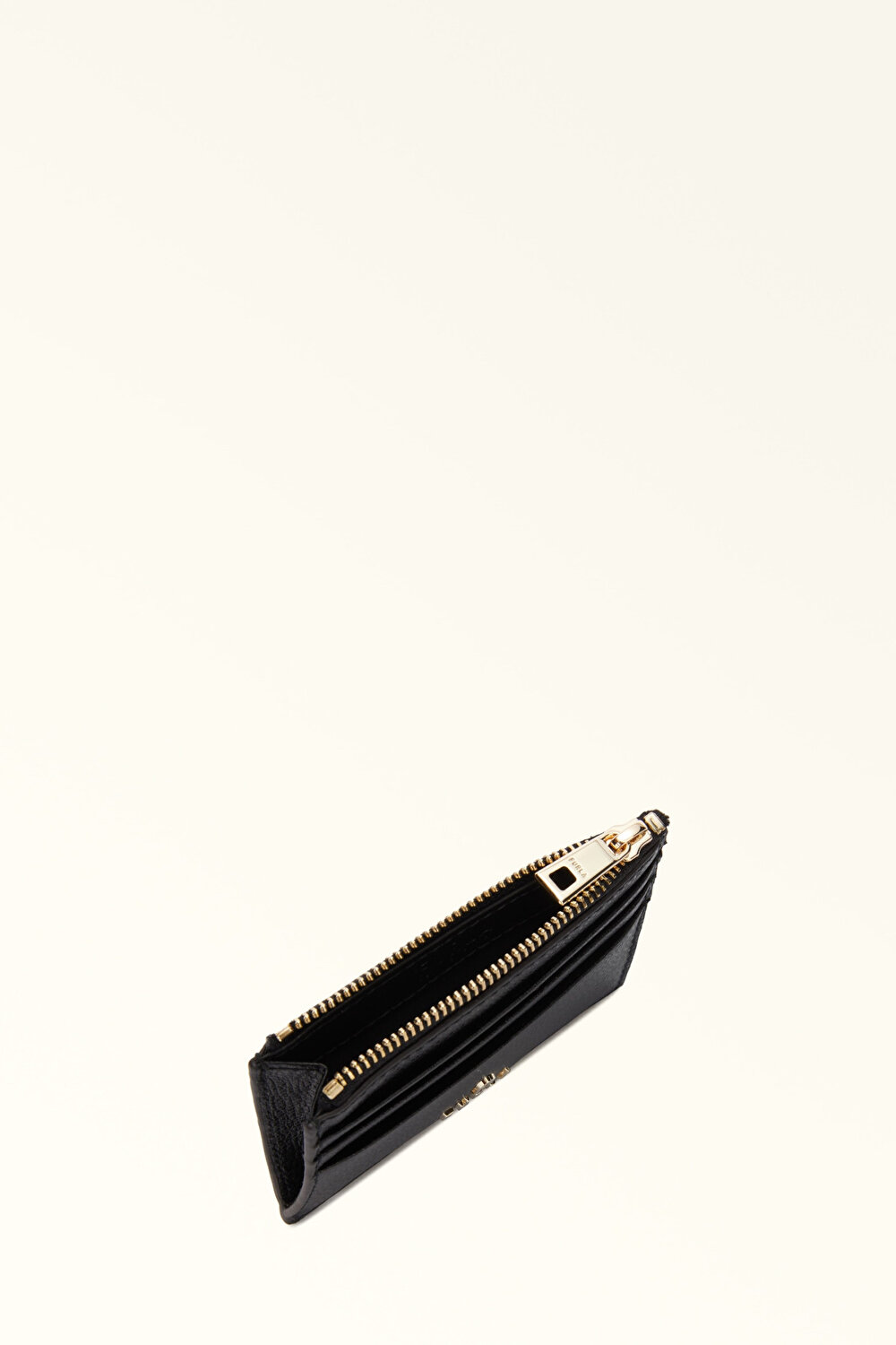 WP00388 FURLA CAMELIA S ZIPPED CARD CA