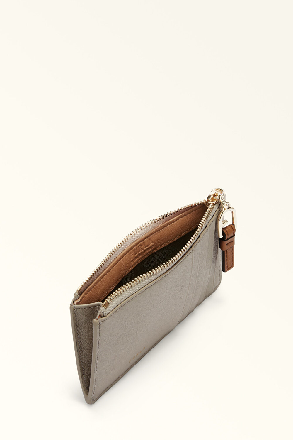 WP00449 FURLA NUVOLA M ZIPPED CARD CAS