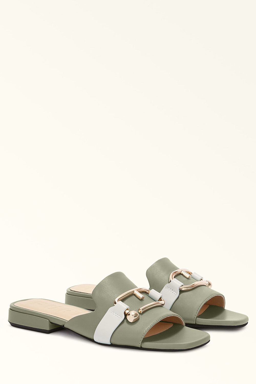 YJ36FNU FURLA NUVOLA MULE T.10