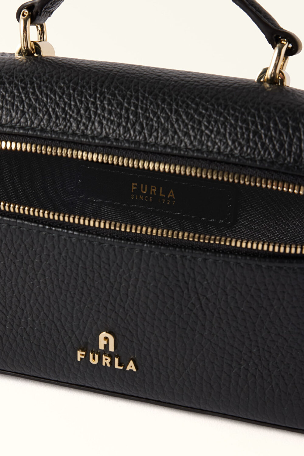 WE00625 FURLA CAMELIA MICRO VANITY CASE CROSSBODY