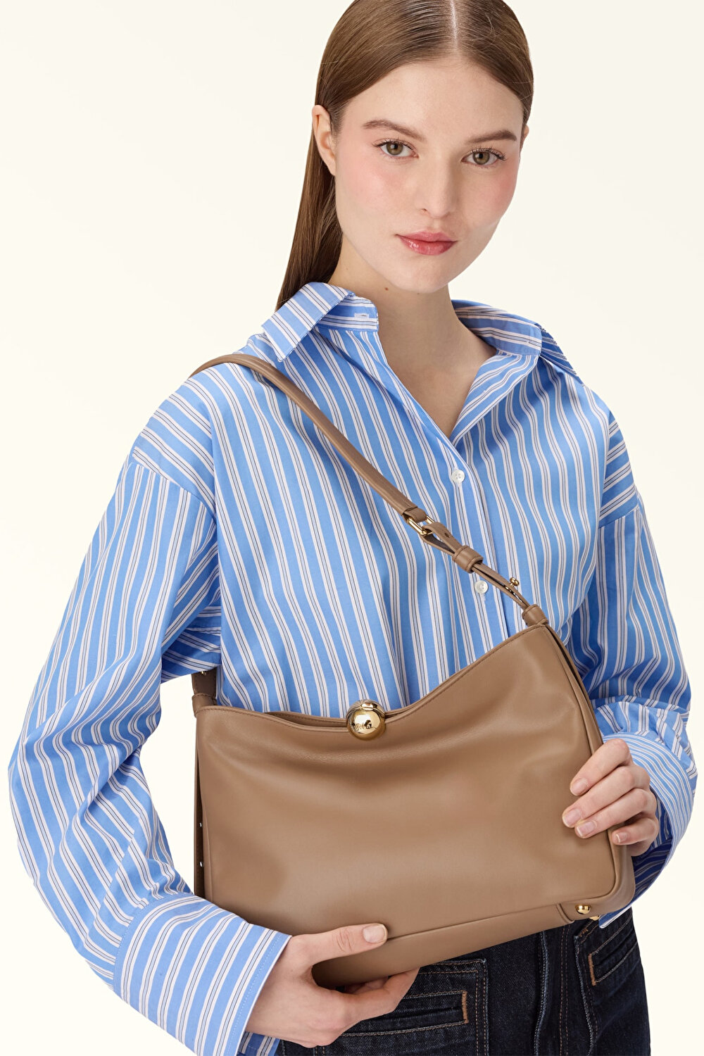 WB01403 FURLA SFERA SOFT M SHOULDER BAG