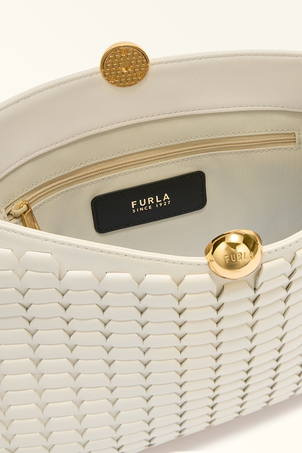 WB01403 FURLA SFERA SOFT M SHOULDER BA