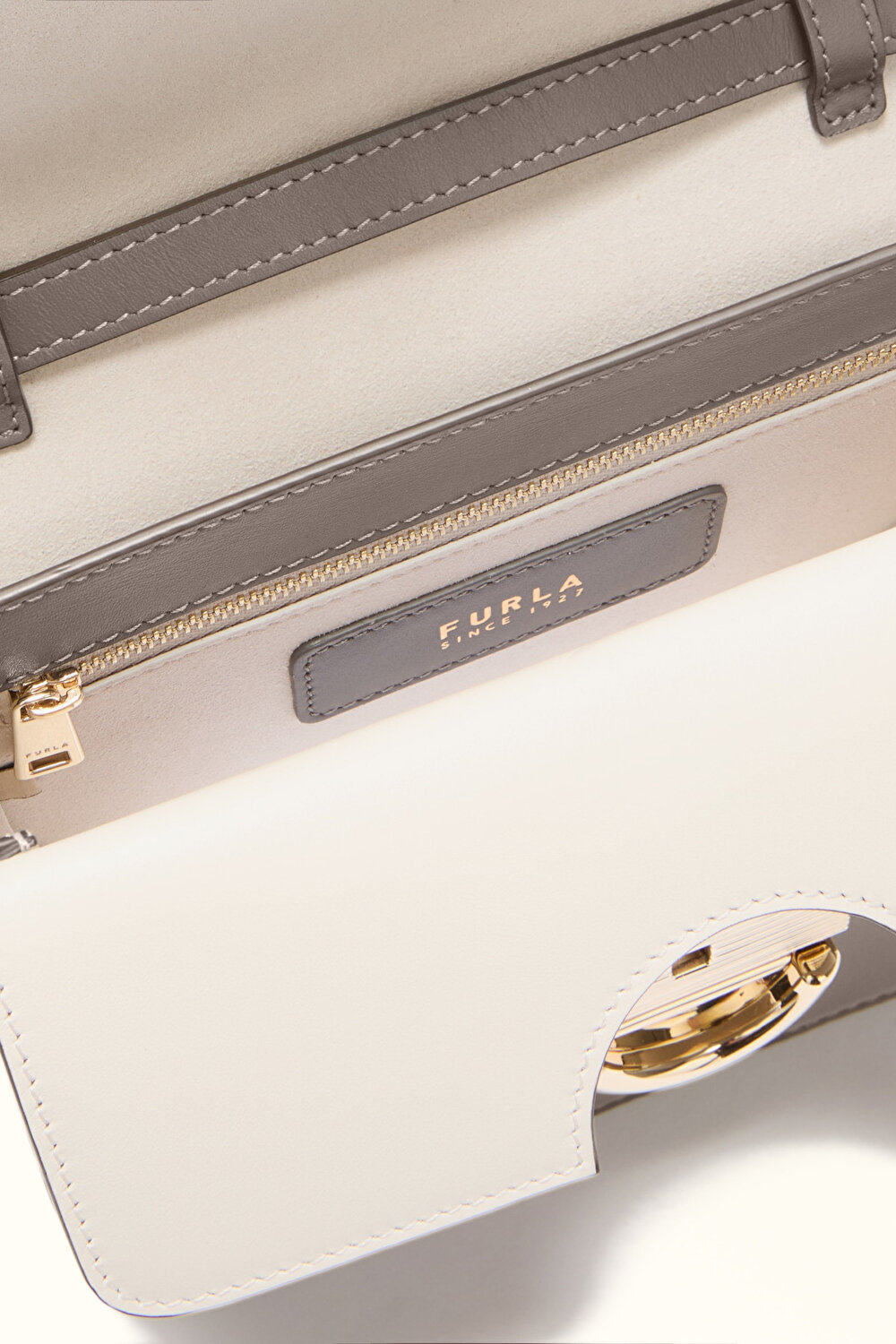 WB01737 FURLA SFERA MINI CROSSBODY ROUND