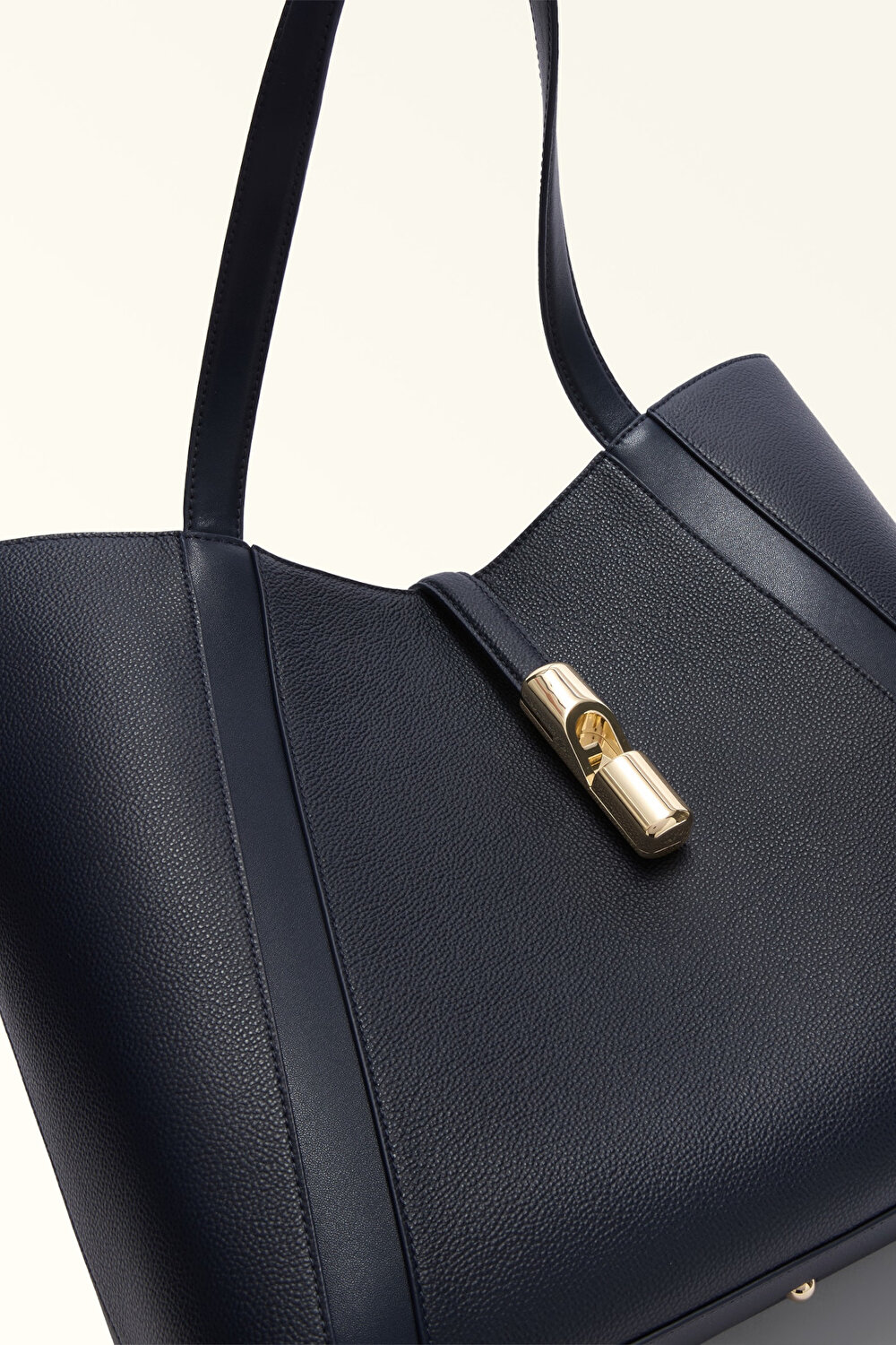 WB01788 FURLA GOCCIA L TOTE