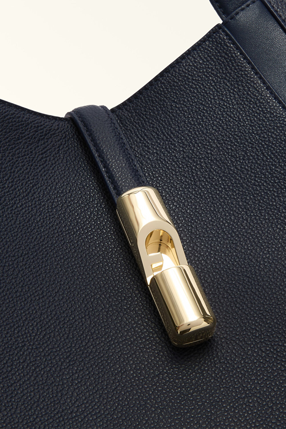 WB01788 FURLA GOCCIA L TOTE