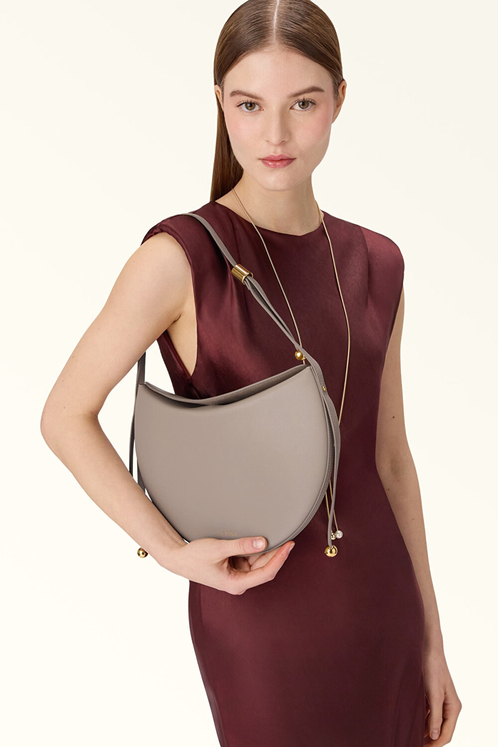 WB01868 FURLA MOONSTONE M SHOULDER BAG