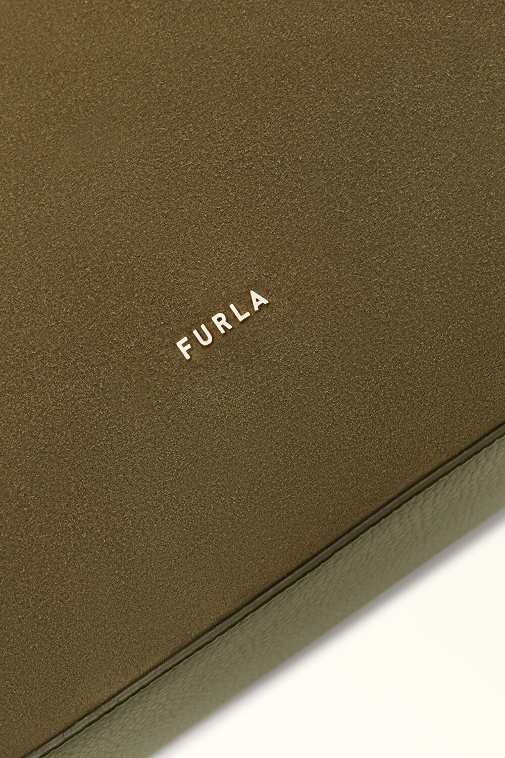 WB01876 FURLA LARA L HOBO