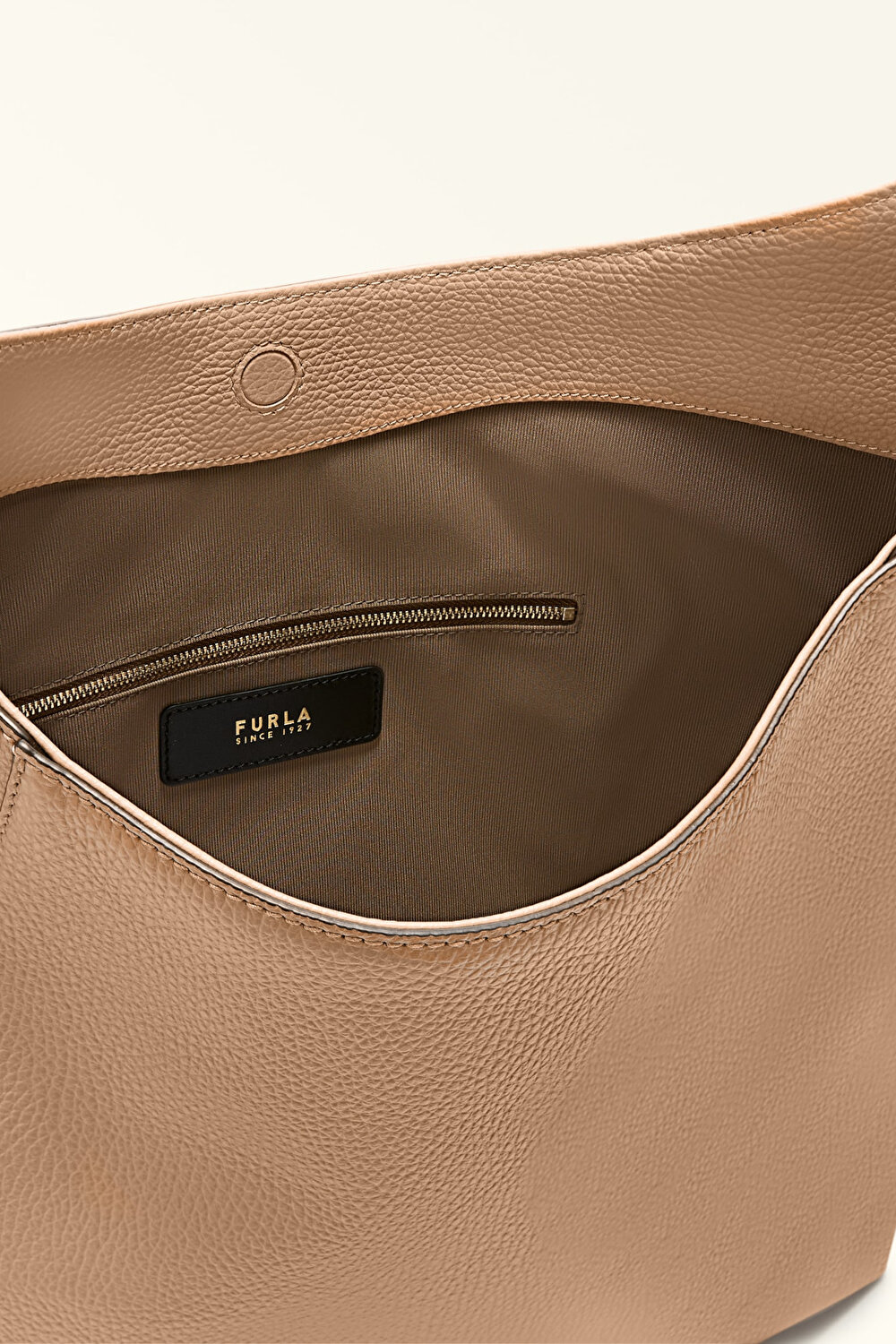 WB01876 FURLA LARA L HOBO