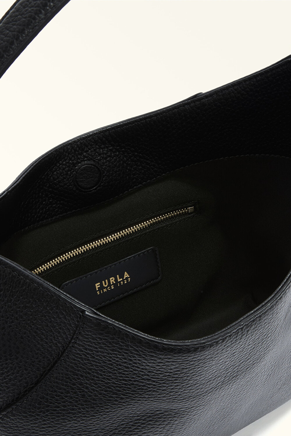 WB01958 FURLA LARA S HOBO