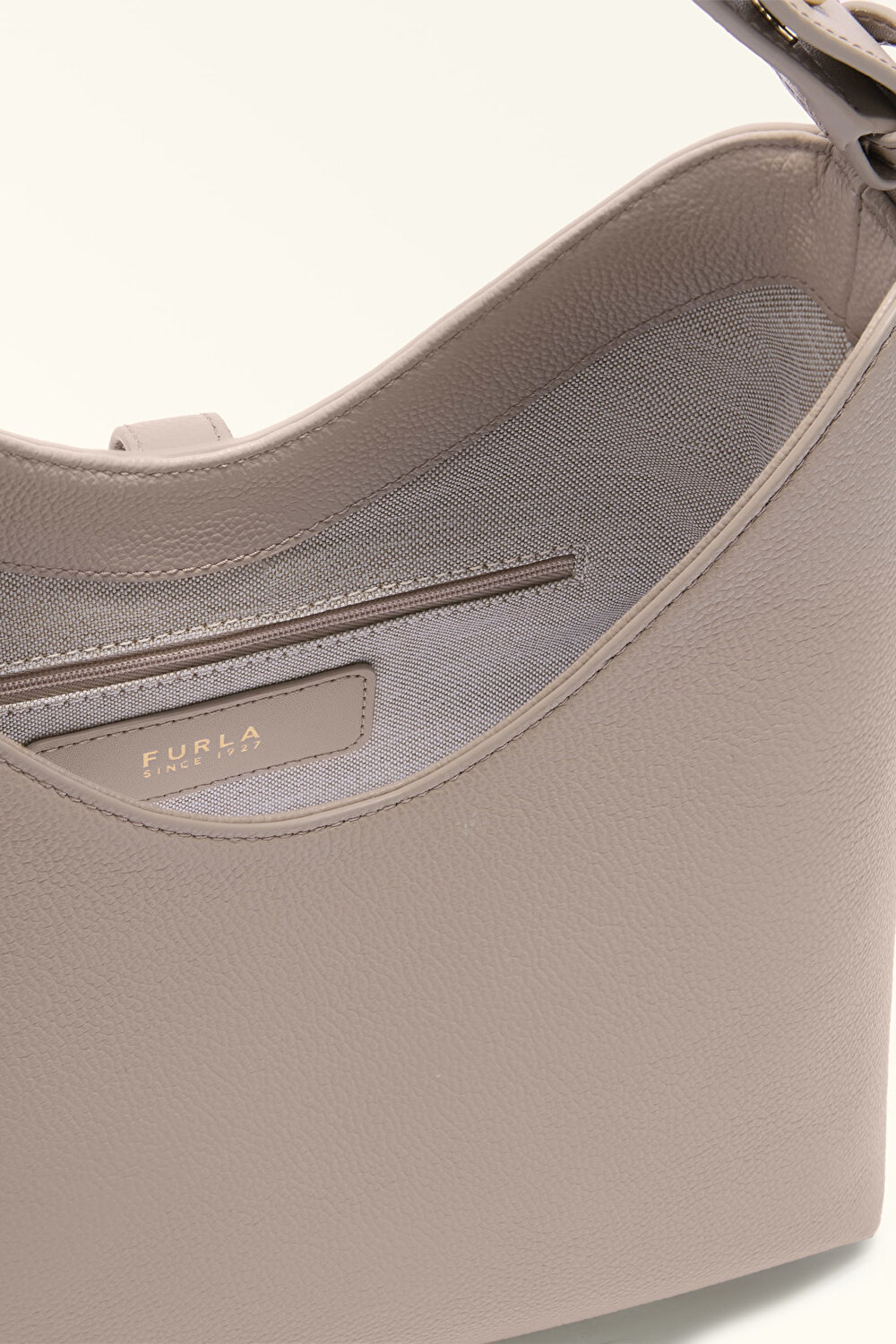 WB01979 FURLA GOCCIA S HOBO