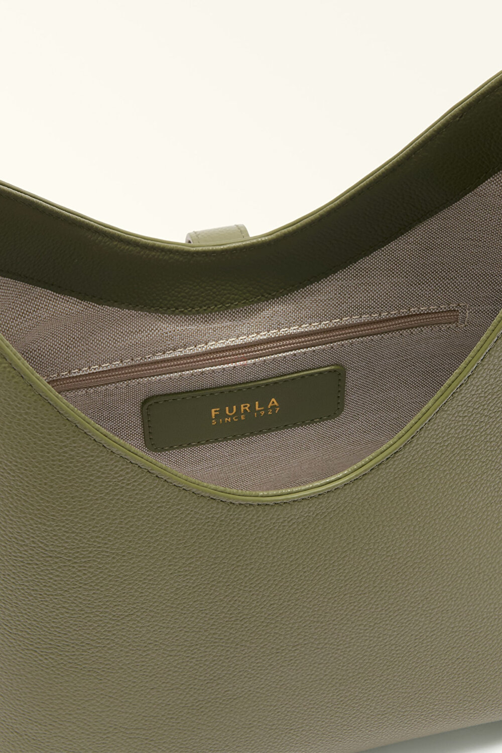 WB01979 FURLA GOCCIA S HOBO