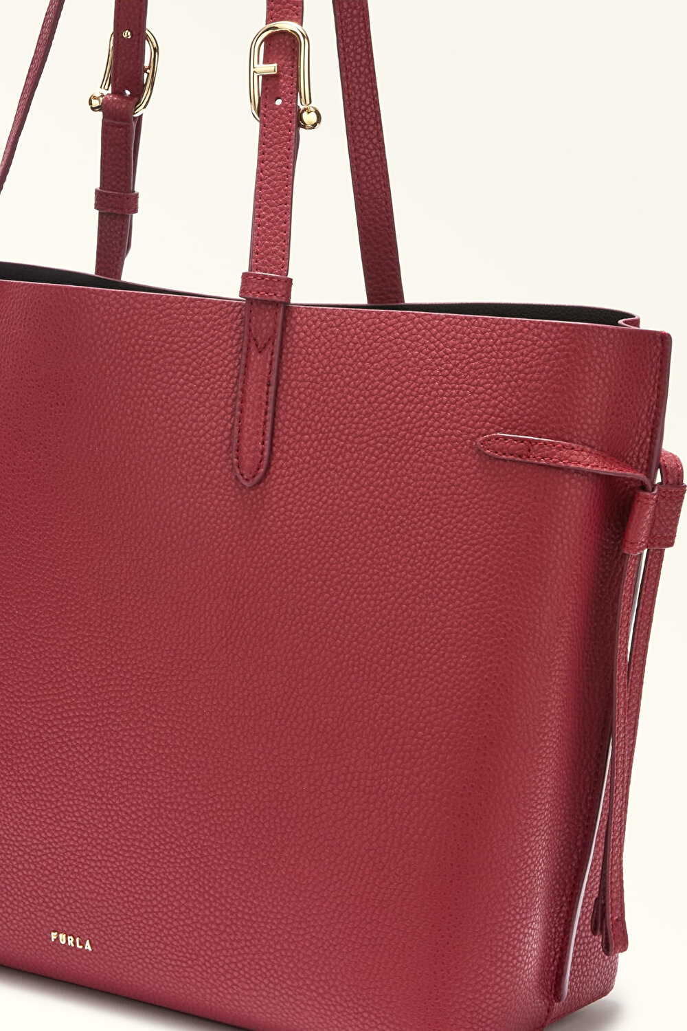 WB02001 FURLA AVA L TOTE