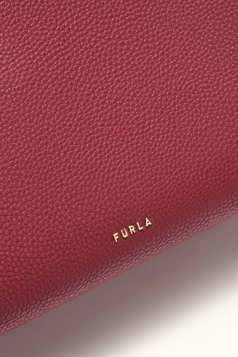 WB02001 FURLA AVA L TOTE