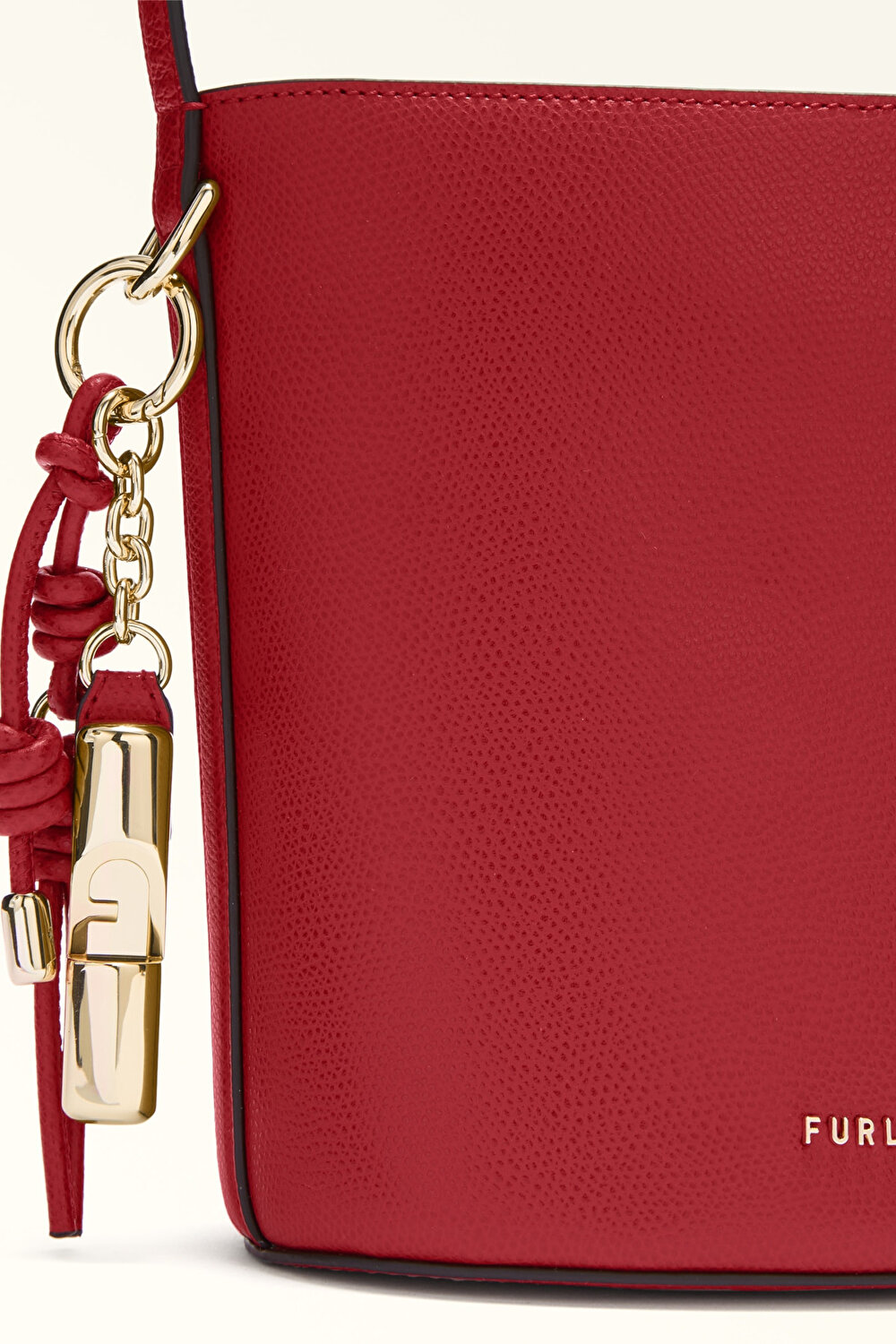 WE00859 FURLA ROXIE MINI BUCKET BAG