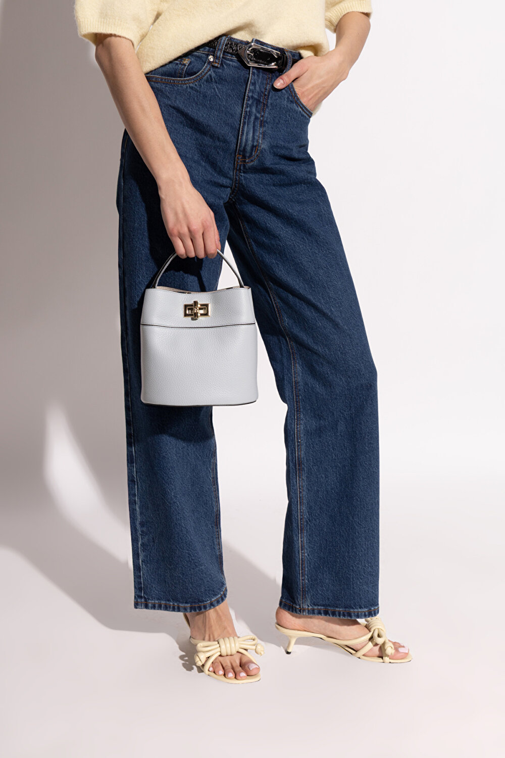 WE00879 FURLA AMELIA MINI BUCKET BAG