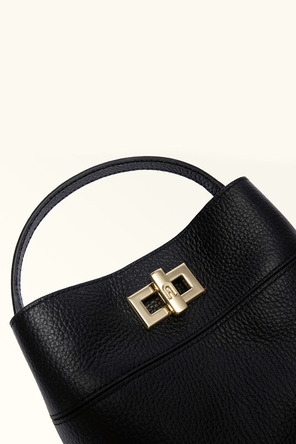 WE00879 FURLA AMELIA MINI BUCKET BAG