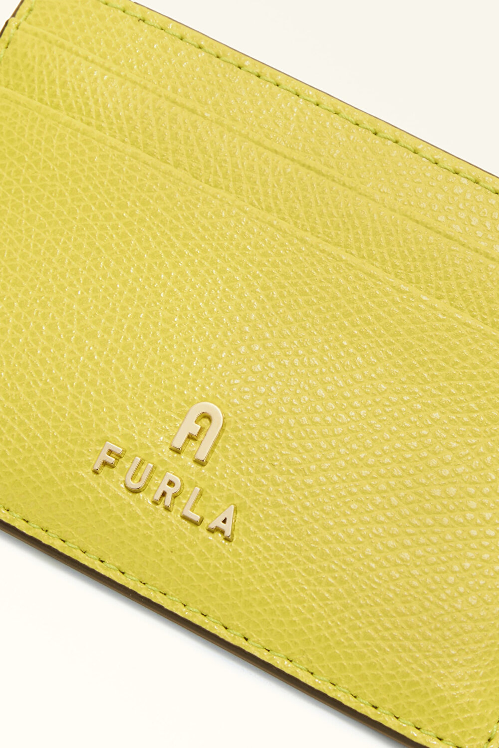 WP00305 FURLA CAMELIA S CARD CASE