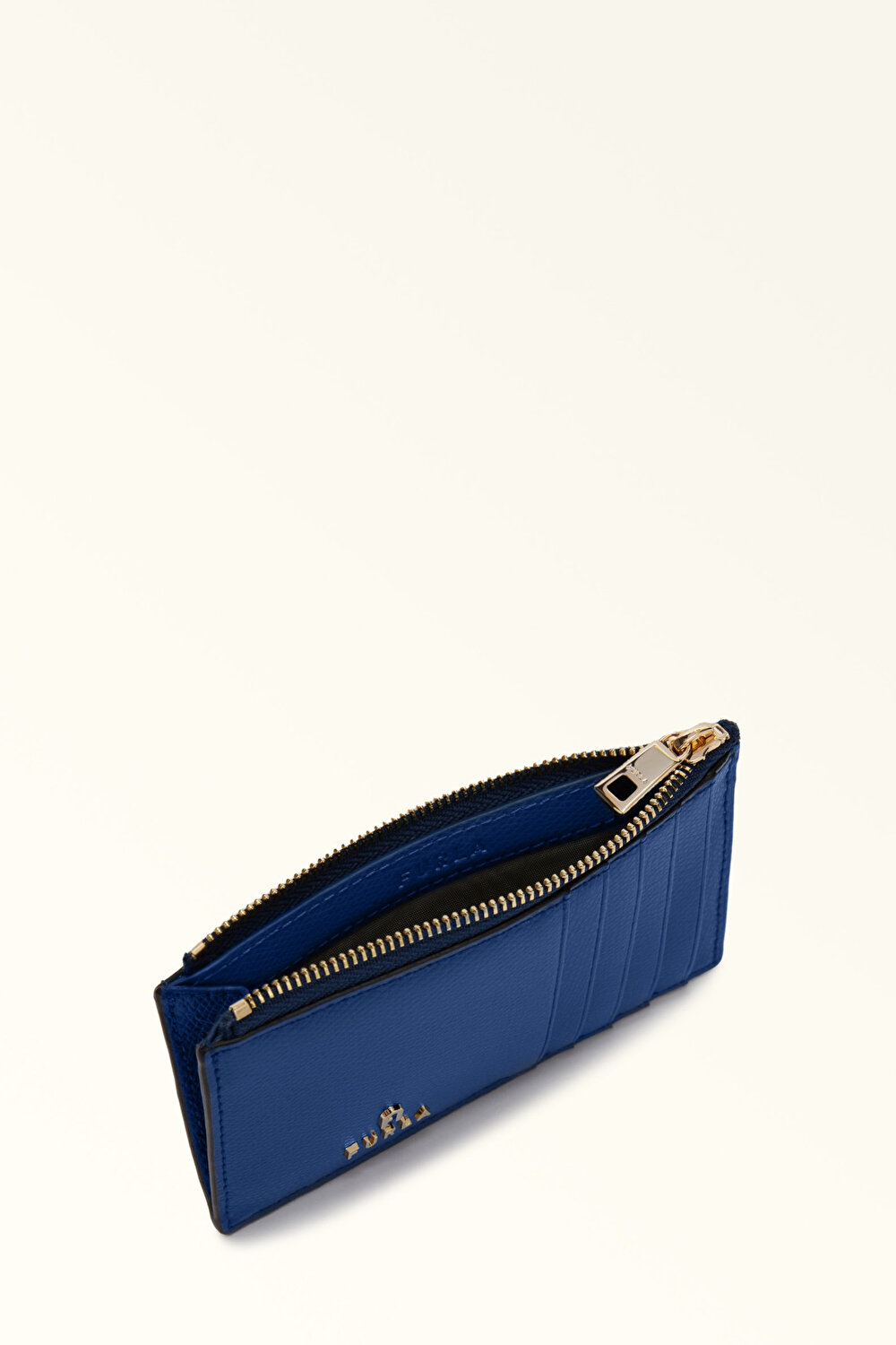 WP00310 FURLA CAMELIA M ZIPPED CARD CA