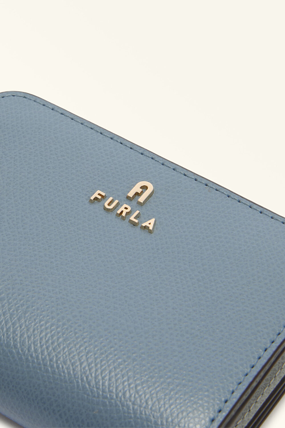 WP00315 FURLA CAMELIA S COMPACT WALLET