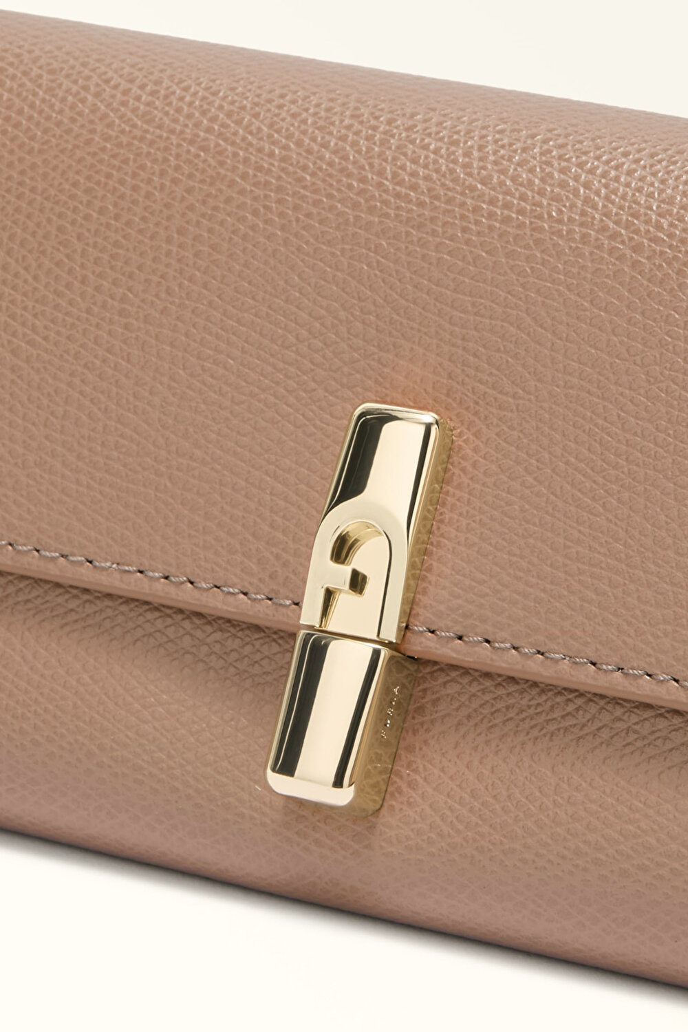 WP00591 FURLA IRIDE CONTINENTAL WALLET