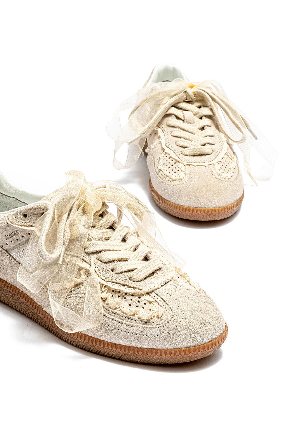 S100823-01 ALOHAS Kadın Sneaker