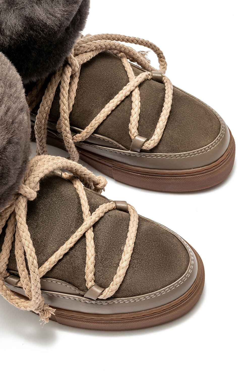 75207-005  INUIKII KADIN KAR BOTU