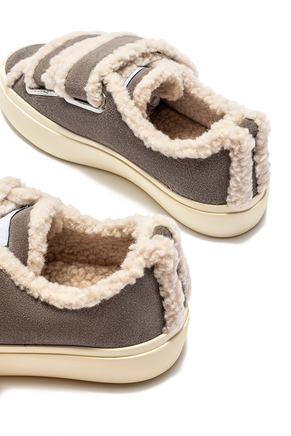 35202-050 INUIKII Kadın Sneaker