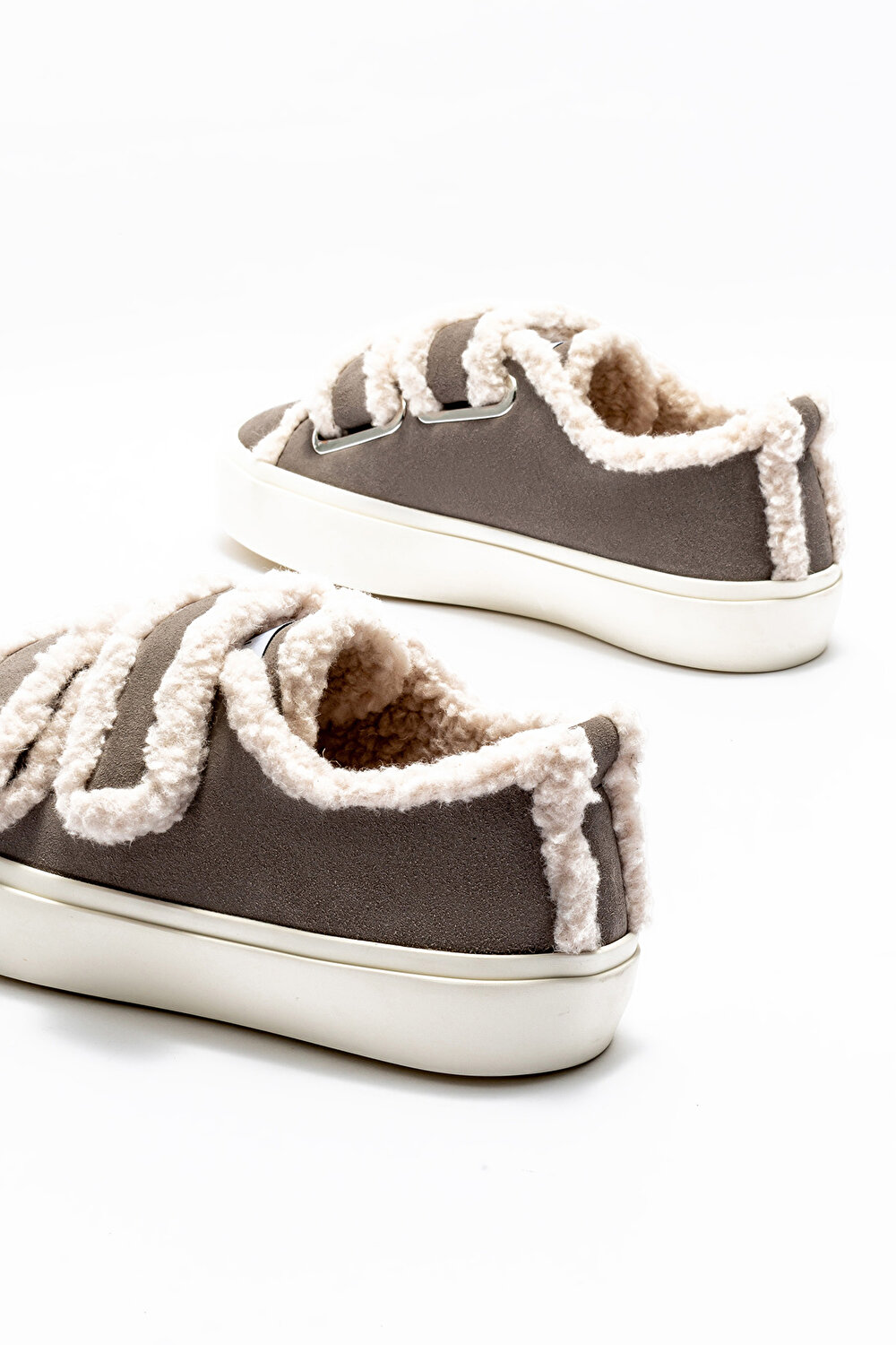 35202-050 INUIKII Kadın Sneaker