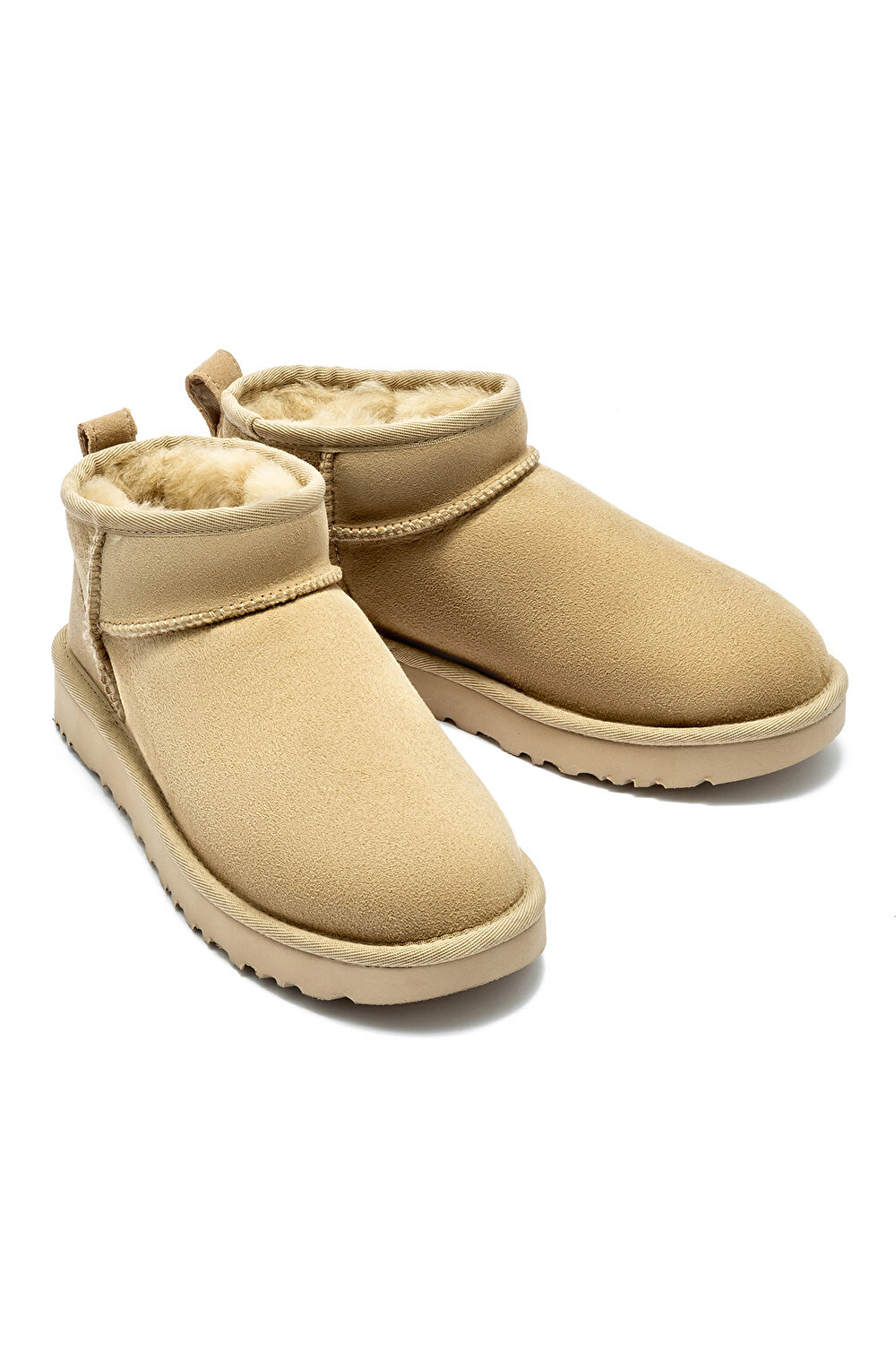 1116109 CLASSIC ULTRA MINI UGG KADIN BOT