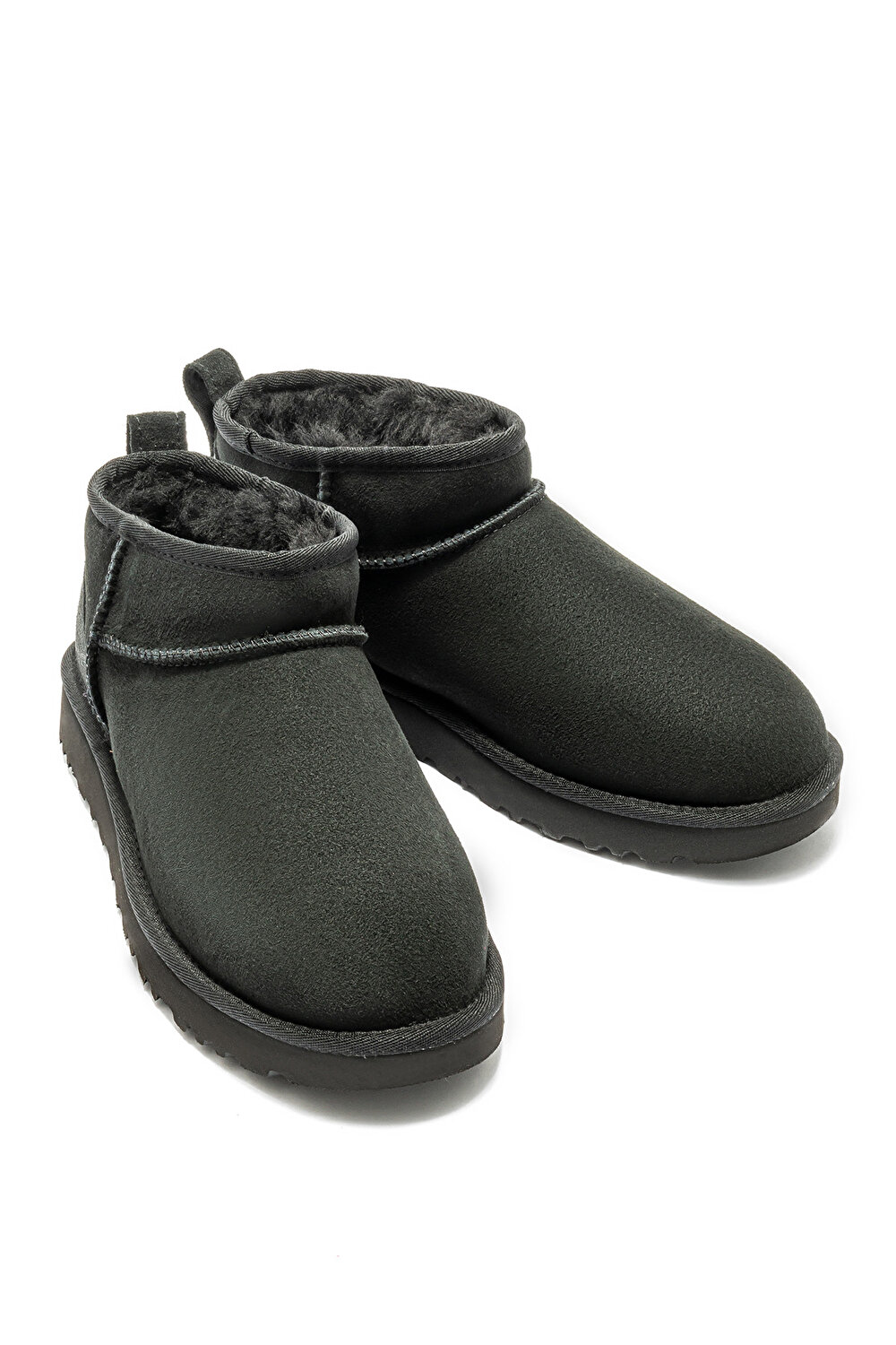 1116109 CLASSIC ULTRA MINI UGG KADIN BOT