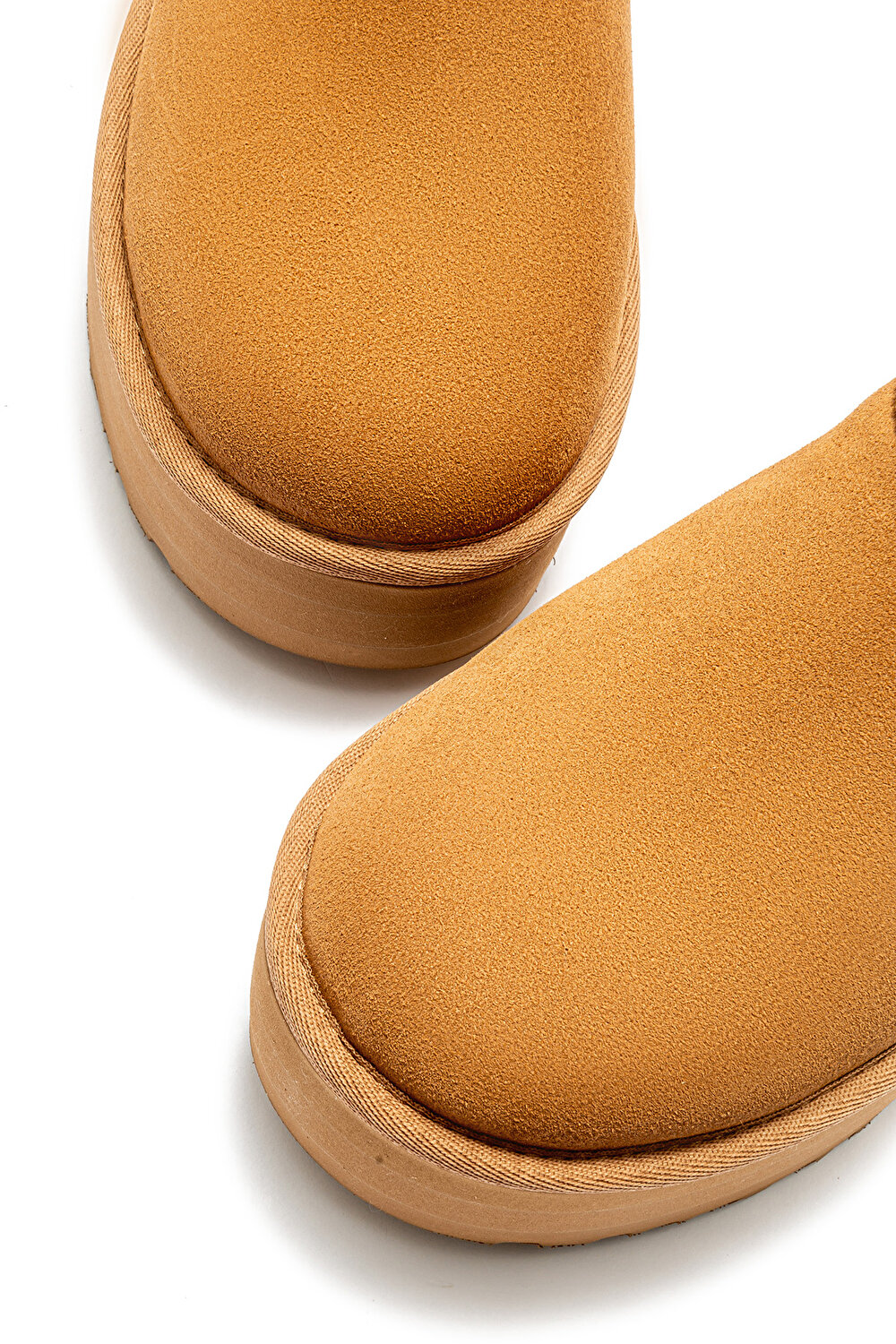 1135092 CLASSIC ULTRA MINI PLATFORM UGG KADIN PLATFORM BOT