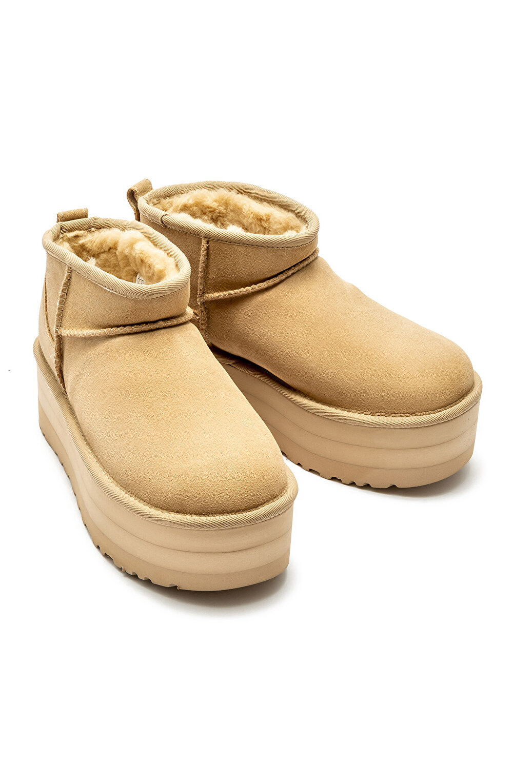 1135092 CLASSIC ULTRA MINI PLATFORM UGG KADIN PLATFORM BOT