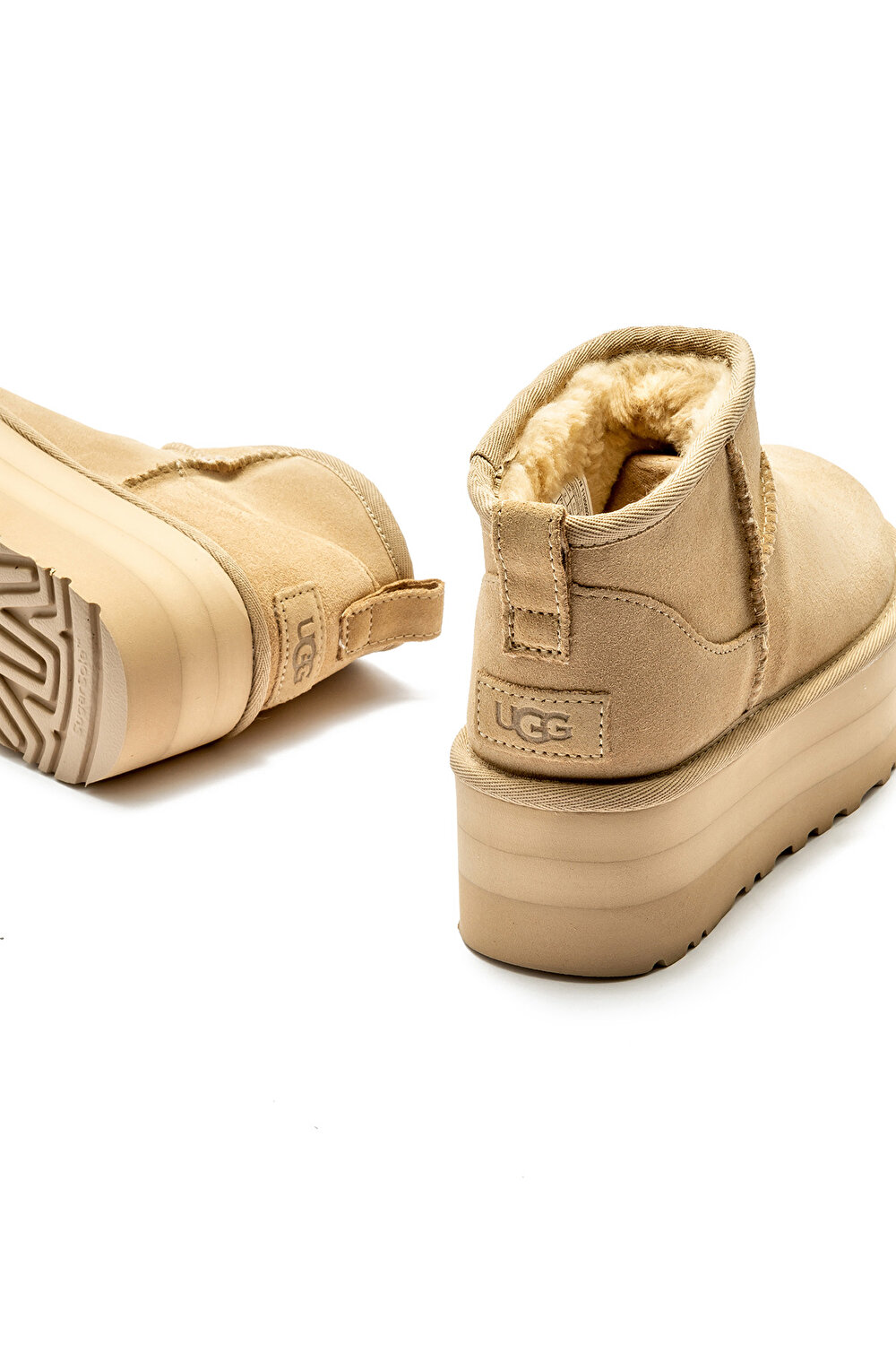 1135092 CLASSIC ULTRA MINI PLATFORM UGG Kadın Platform Bot