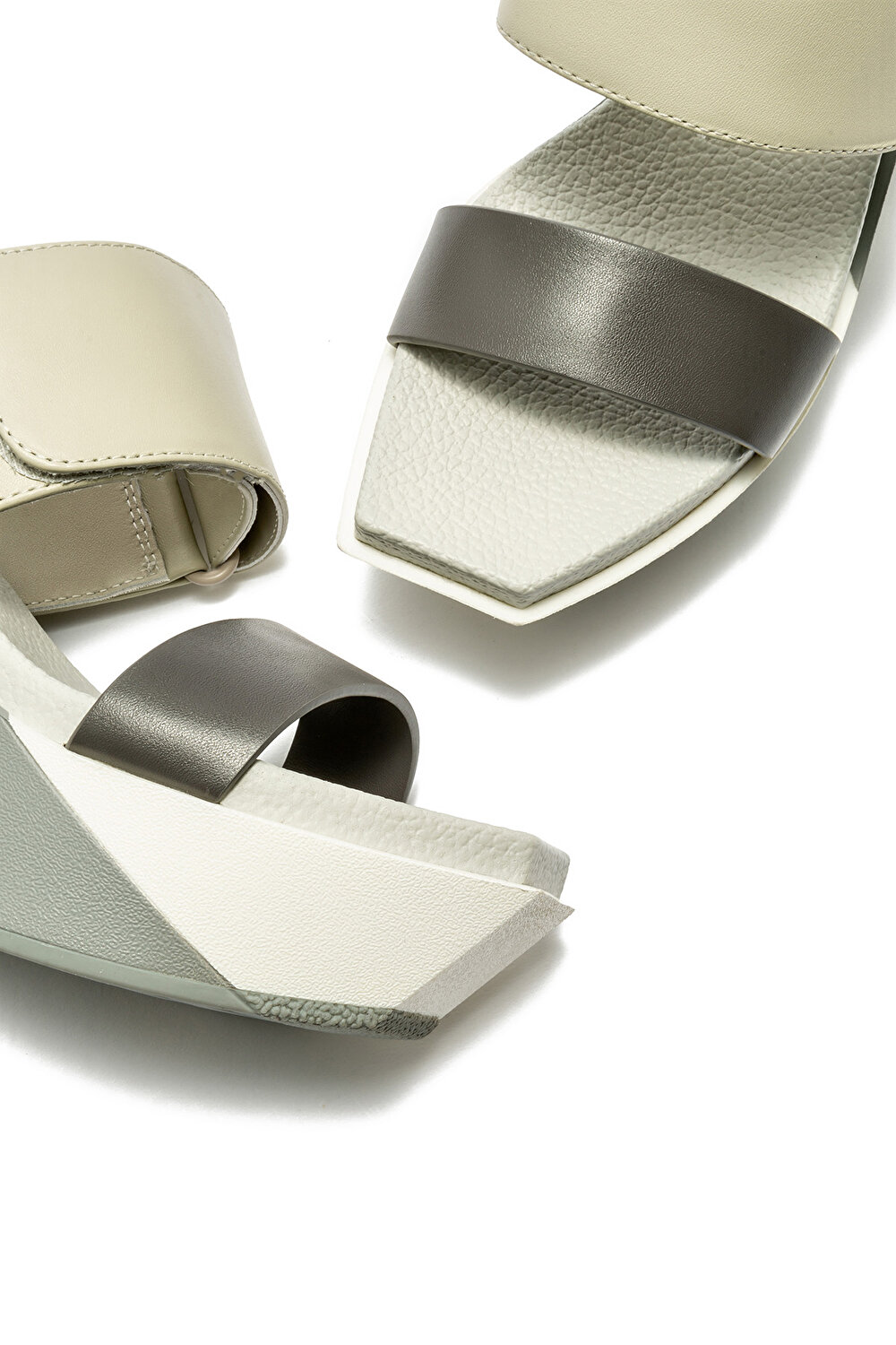 DELTA WEDGE UNITED NUDE KADIN TOPUKLU SANDALET