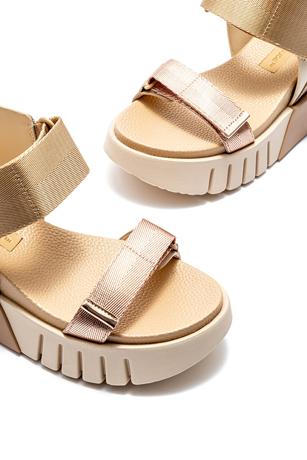 DELTA RUN UNITED NUDE KADIN SANDALET