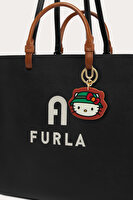 WR00454 KITTY GOES HIKING KEYRING