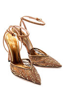 ANTTMSHCRYLEOAW2425 GEDEBE KADIN TOPUKLU SANDALET