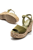 DANILA PEDRO GARCIA KADIN DOLGU TOPUKLU SANDALET