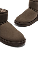 1016222 CLASSIC MINI II UGG Kadın Bot