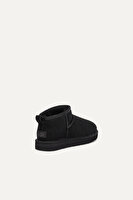 1116109 CLASSIC ULTRA MINI UGG Kadın Bot